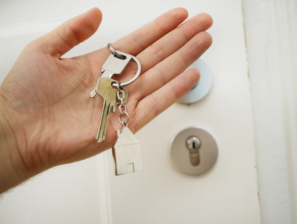 https://KristinF.StopRentingStartOwning.com